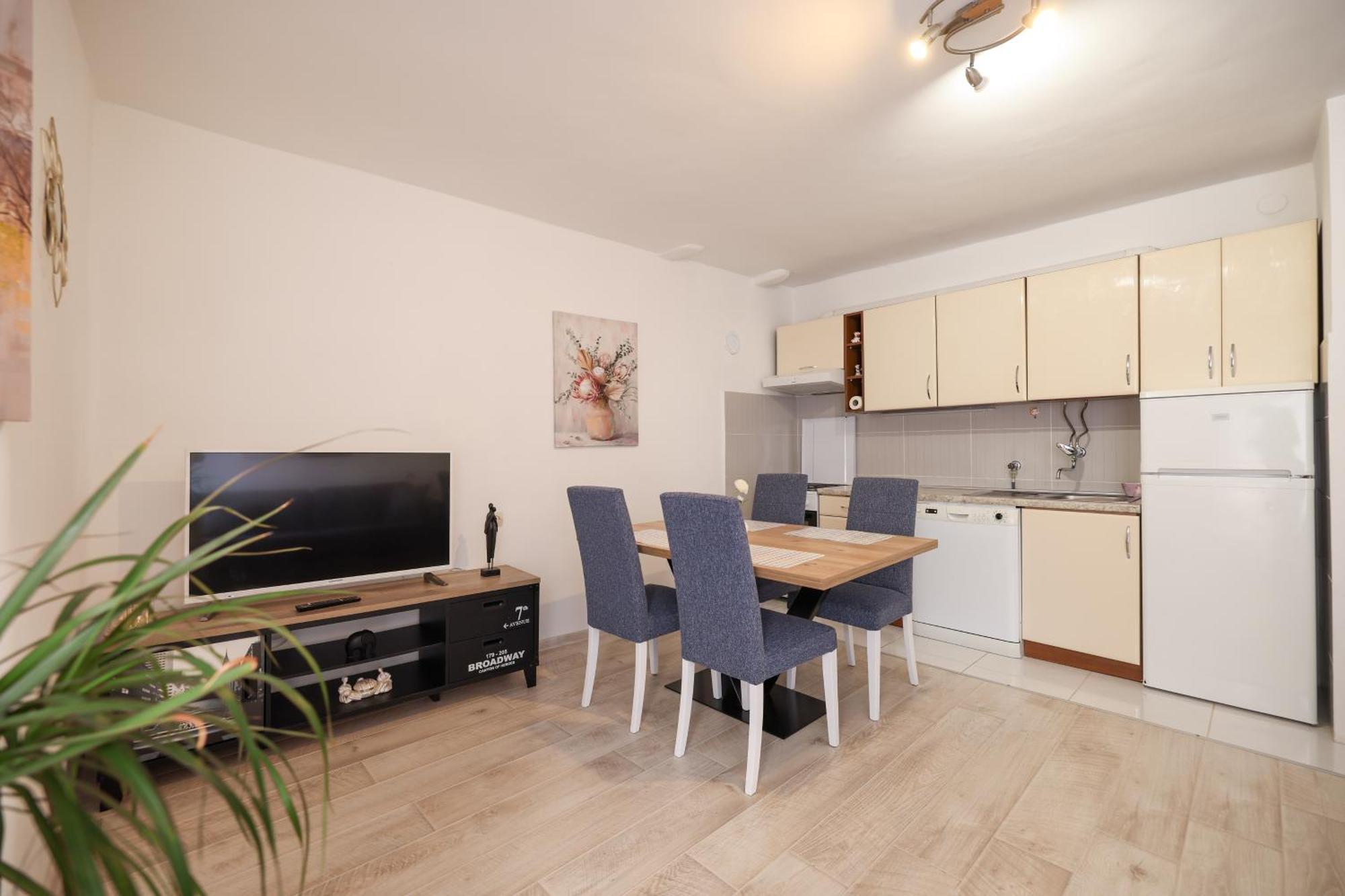 Viva - 2 Bedroom Apt In City Centar Задар Экстерьер фото